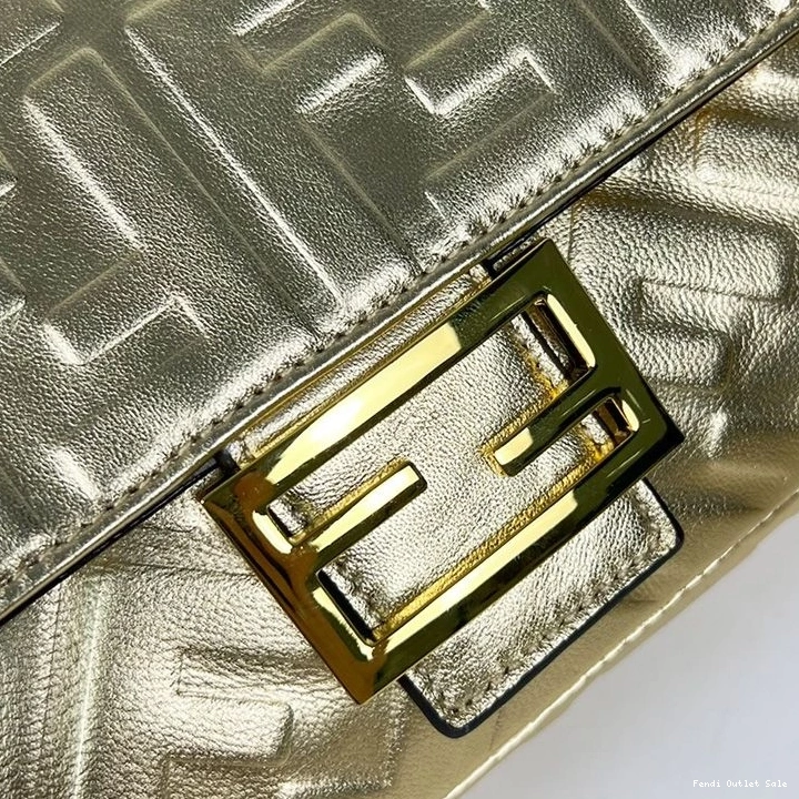 Affordable FF Gold Fendi Bag Leather Motif Baguette Nappa Medium In 0807